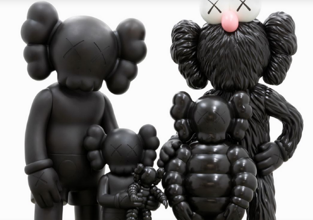 KAWS: FAMILY | San Francisco Museum of Modern Art