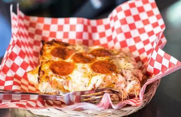 Golden Boy Pizza