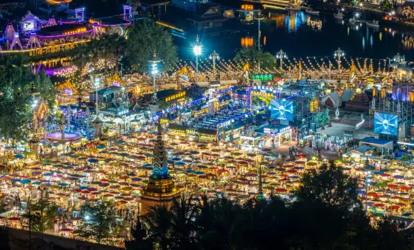 鄰近星光夜市的酒店