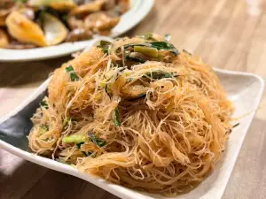Qijin Wan San Eatery