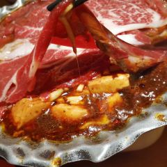 满满初牛·炭烧牛肉专门店(国大店) 여행 사진