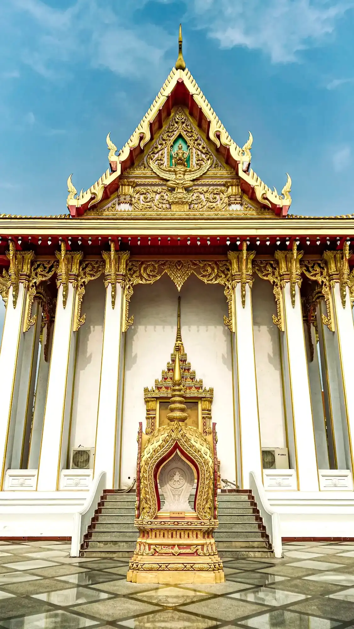 鄰近泰國佛殿苑的酒店