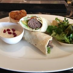 Ravia Poolside and Rooftop restaurant 여행 사진