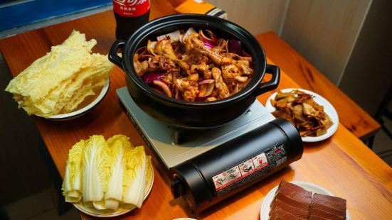 自蚝餐厅·功夫鸡蛙煲·牛腩·牛杂煲