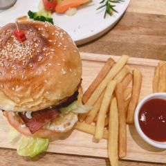 Star Burger User Photo