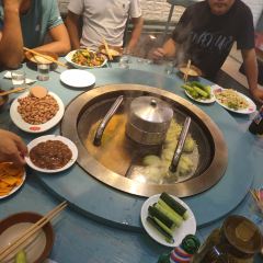 威虎山庄铁锅炖 User Photo