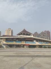 Longzhou Square