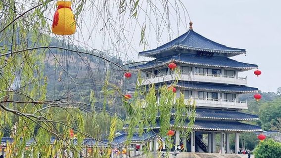 People's Park (Southeast to Yunxiao People's Government)