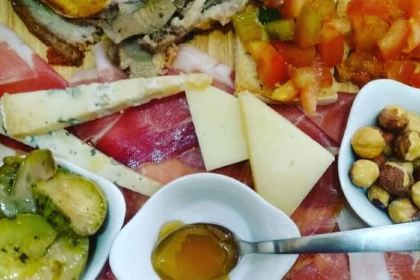 Ejelo la bottega del gojo