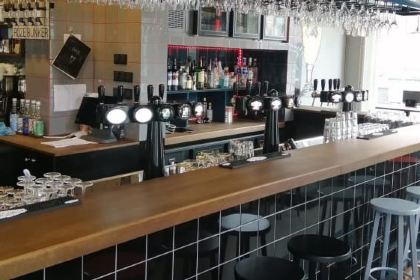 Drink en Eetlokaal De Straatweg