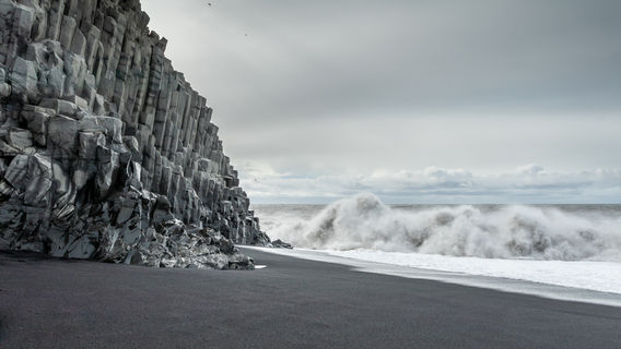 Columnes Reynisfjara