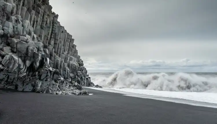 Hotels near Columnes Reynisfjara