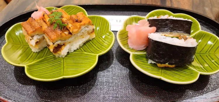 Kakinohasushi Hompo Tanaka