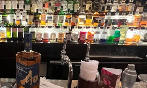 JIGGER BAR St.Louis