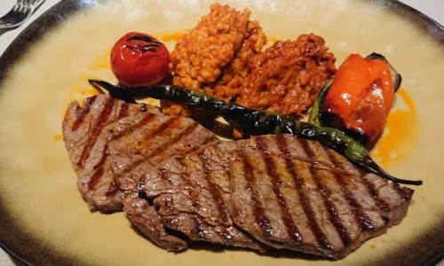 Aquarium Mezzes&Grill