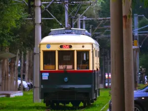 Hongqi Street Route 54 Cultural Tourism Train