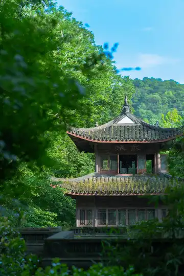 鄰近虎跑公園的酒店