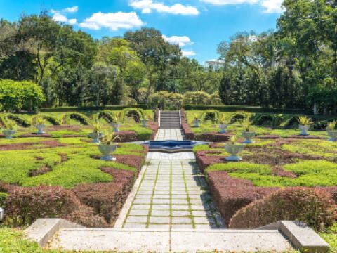 Thiruvananthapuram to Kuala Lumpur flight schedule