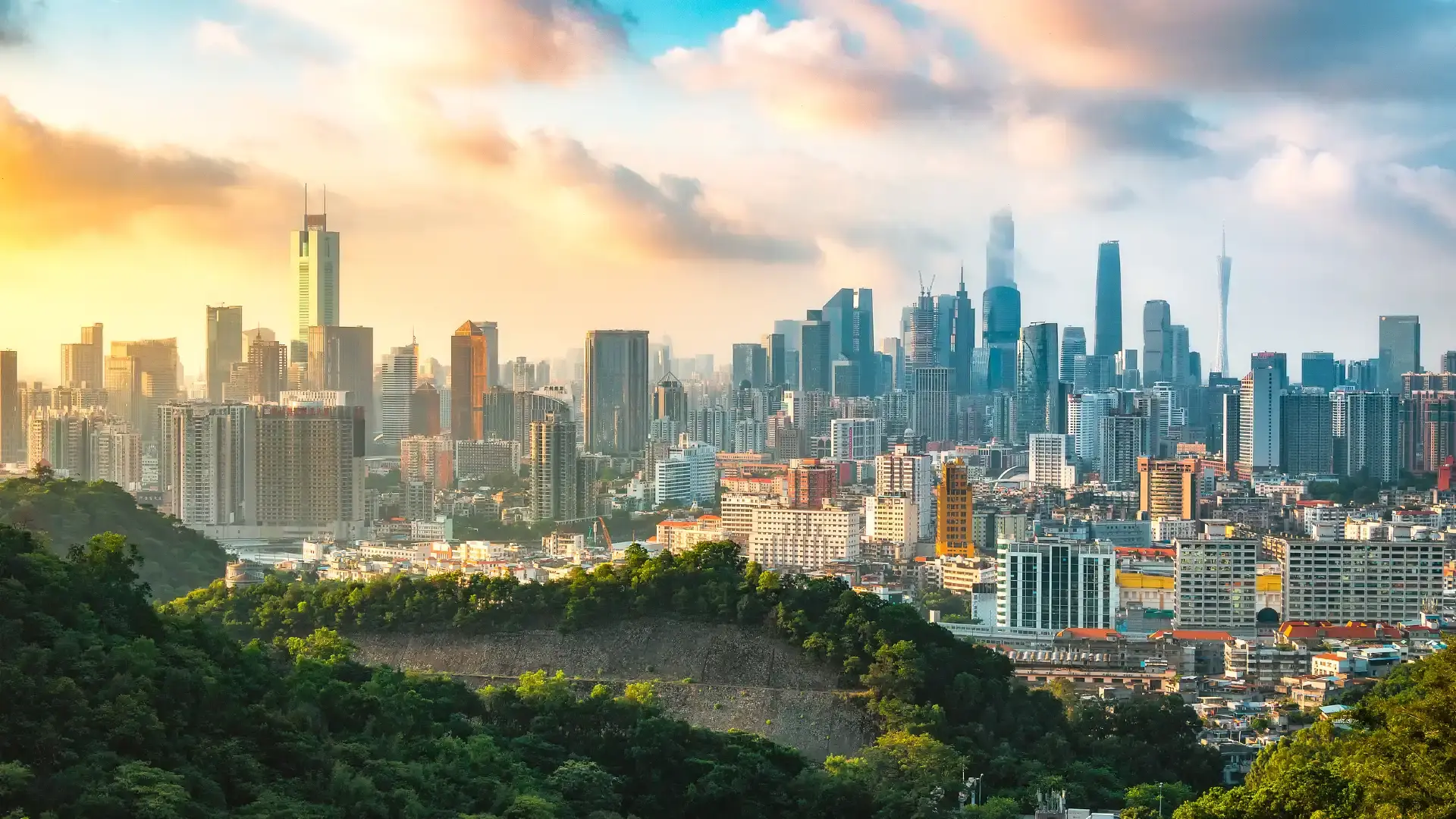 Hotels near Baiyun Mountain