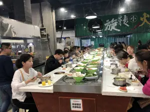 美食城(大世界综合体店)