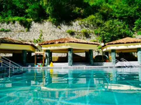 Gurgou น้ำพุร้อน Mountain Villa น้ำพุร้อน