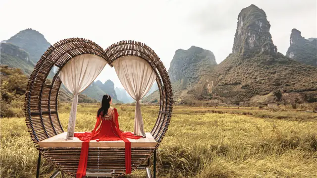 Travel Photoshoot in Yangshuo