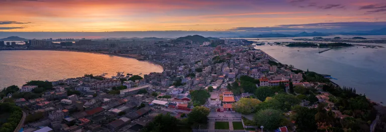 Отели рядом с достопримечательностью «»