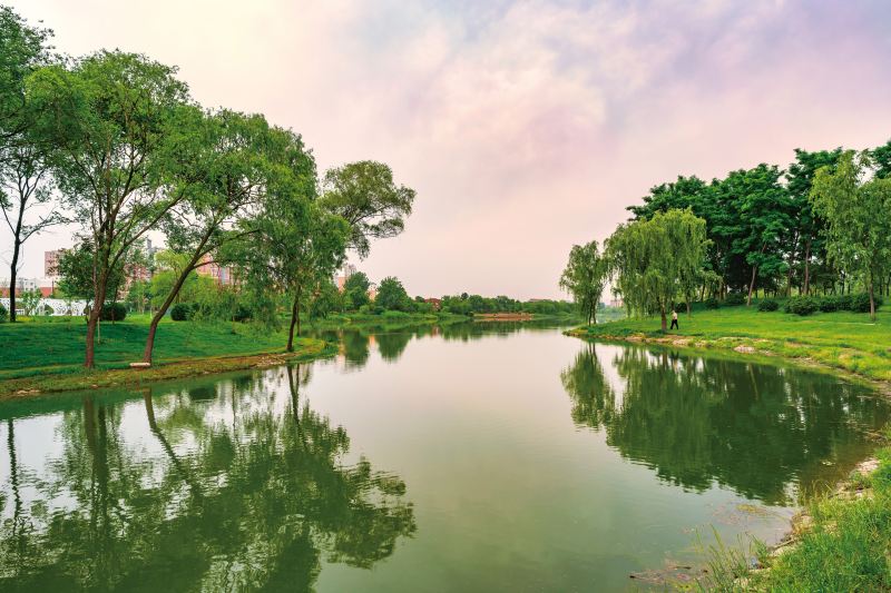 Guhuanghe Shuijing Park