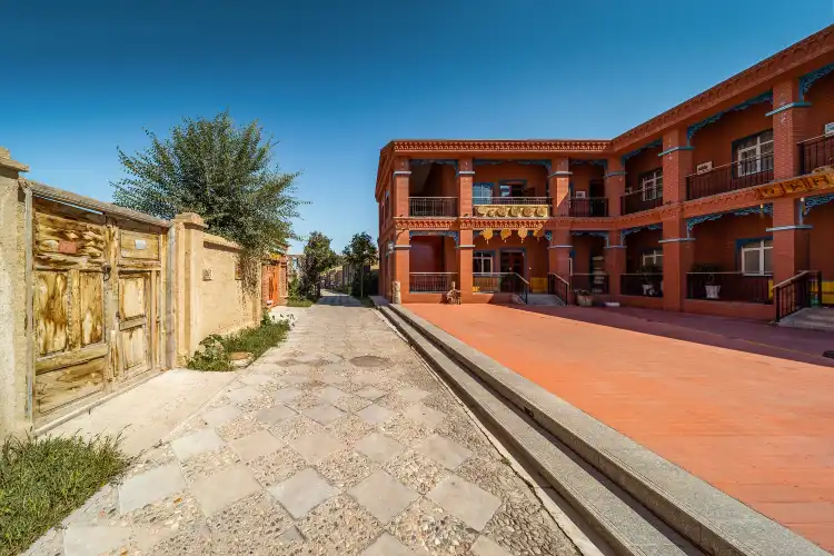 Hotels near Departure from the street