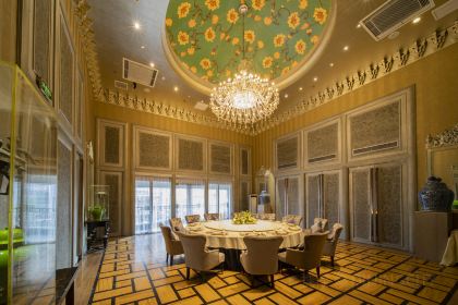 Zheng YuanShang Hai GongGuan