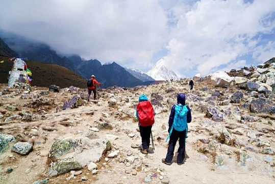 Lhotse Tickets [2025] Promos, Prices, Reviews Opening Hours