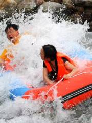 Baiyun Creek Rafting