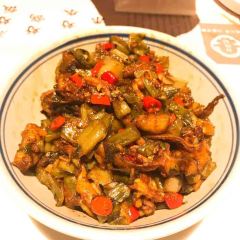 艺香园乡菜馆 User Photo