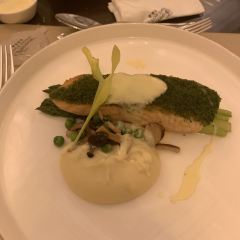 Jasmine Lounge User Photo