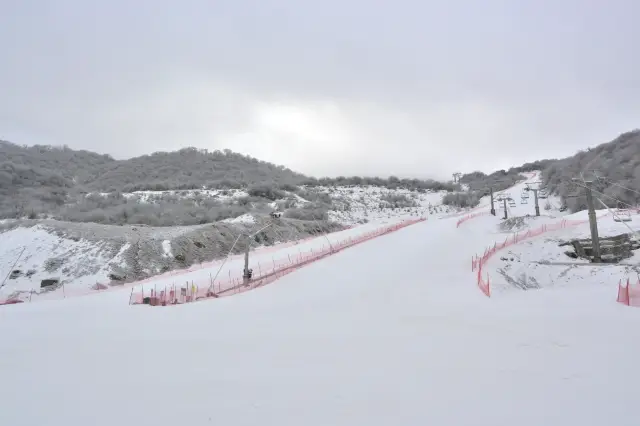Skiing in Mao County