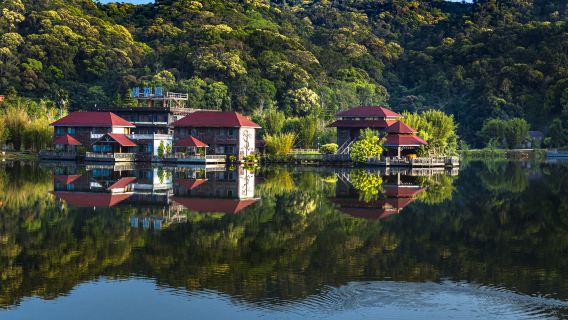 Jianfengling Sky Pond Scenic Area