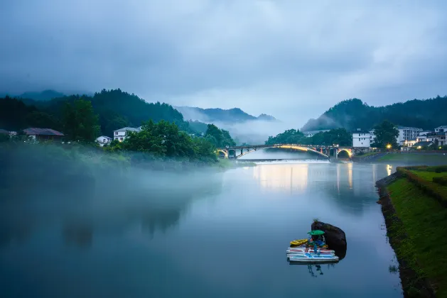 YINJU Hotels in Jingdezhen