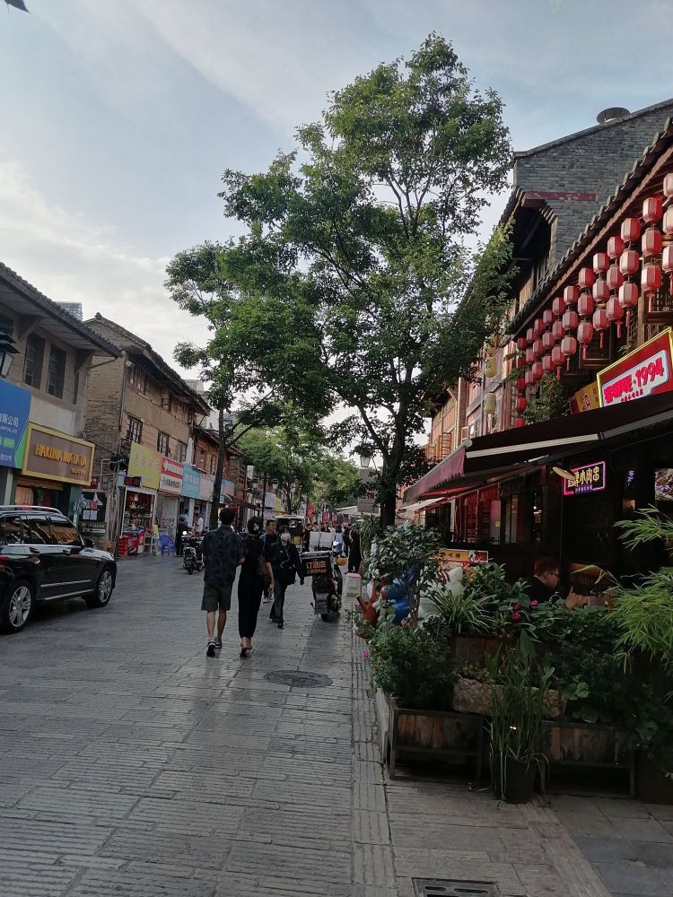 昆明老街景點評價 昆明老街門票 昆明老街優惠 昆明老街交通 地址 開放時間 昆明老街附近景點 酒店及美食 Trip Com