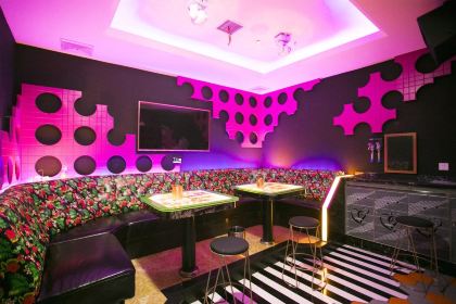 歌迷量贩KTV(龙湖店)