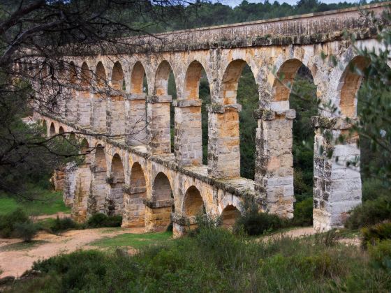 Acueducto de les Ferreres o 'Pont del Diable' (MHT)