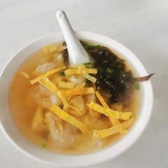 前良麦镬 User Photo