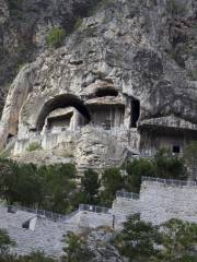 King Rock Tombs