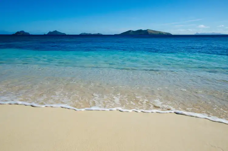 Hotels near Malolo