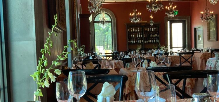 Roghani's Restaurant at Chateau des Fleurs
