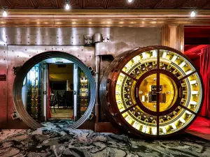 Vault