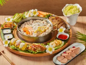 Chicken inside Coconut
