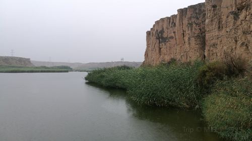 Hongshan Lake