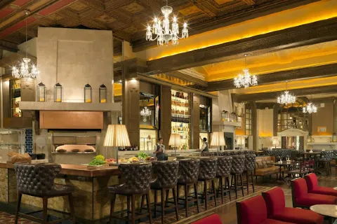 OAK Long Bar + Kitchen