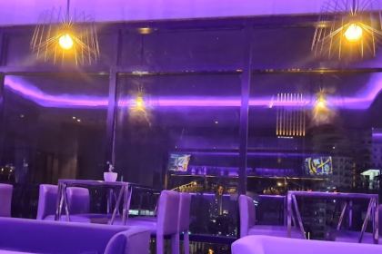 Straight Up Rooftop Bar at Seda Central Bloc Cebu