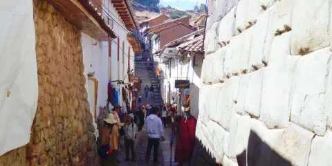 印加古牆和十二邊印加石